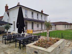 Oakwood Hotel